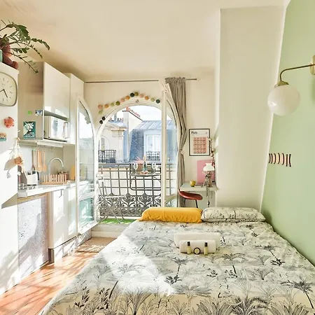 Guestready - Charming Studio In The 18Th Arr *